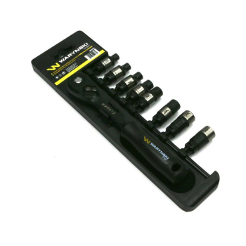 Zestaw L nasadek 3/8  6 7 8 9 10 11 12 13 mm z grzechotką  Waryński-102193