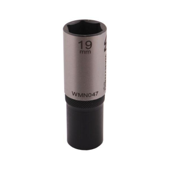Nasadka sześciokątna 1/2". 19 mm. długa. CrV50BV30. DIN 3124. Waryński